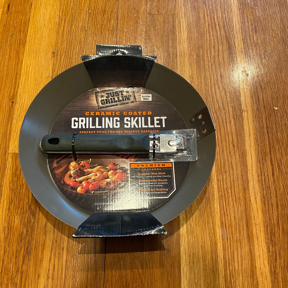 Just Grillin Ceramic Coated Grilling Skillet